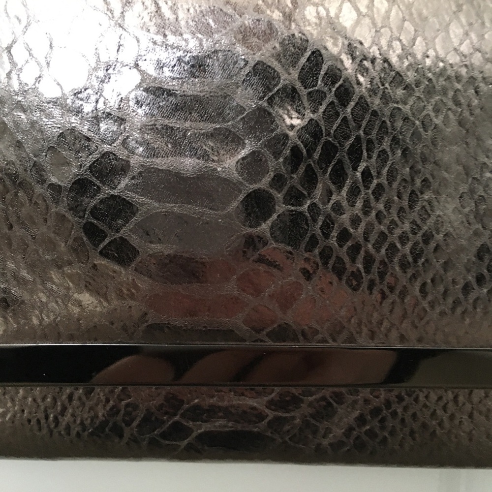 Danier evening bag - Picture 2 of 3
